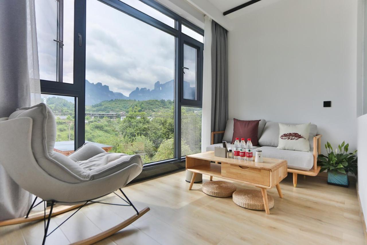 ז'אנגג'יאג'י Heaven'S Gate Home Stay --Free Pick Up Service--Panoramic View Of Tianmen Mountain מראה חיצוני תמונה