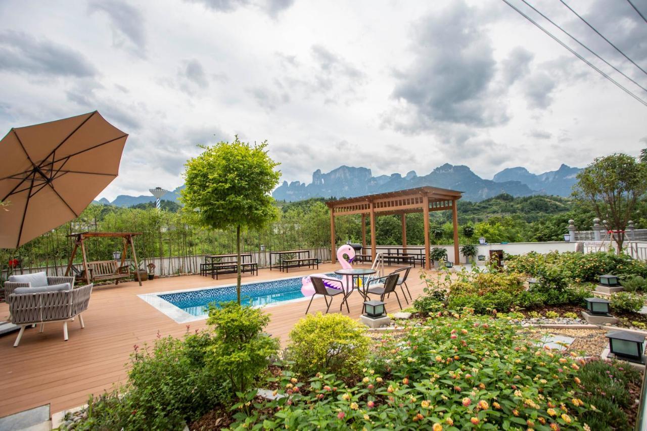 ז'אנגג'יאג'י Heaven'S Gate Home Stay --Free Pick Up Service--Panoramic View Of Tianmen Mountain מראה חיצוני תמונה