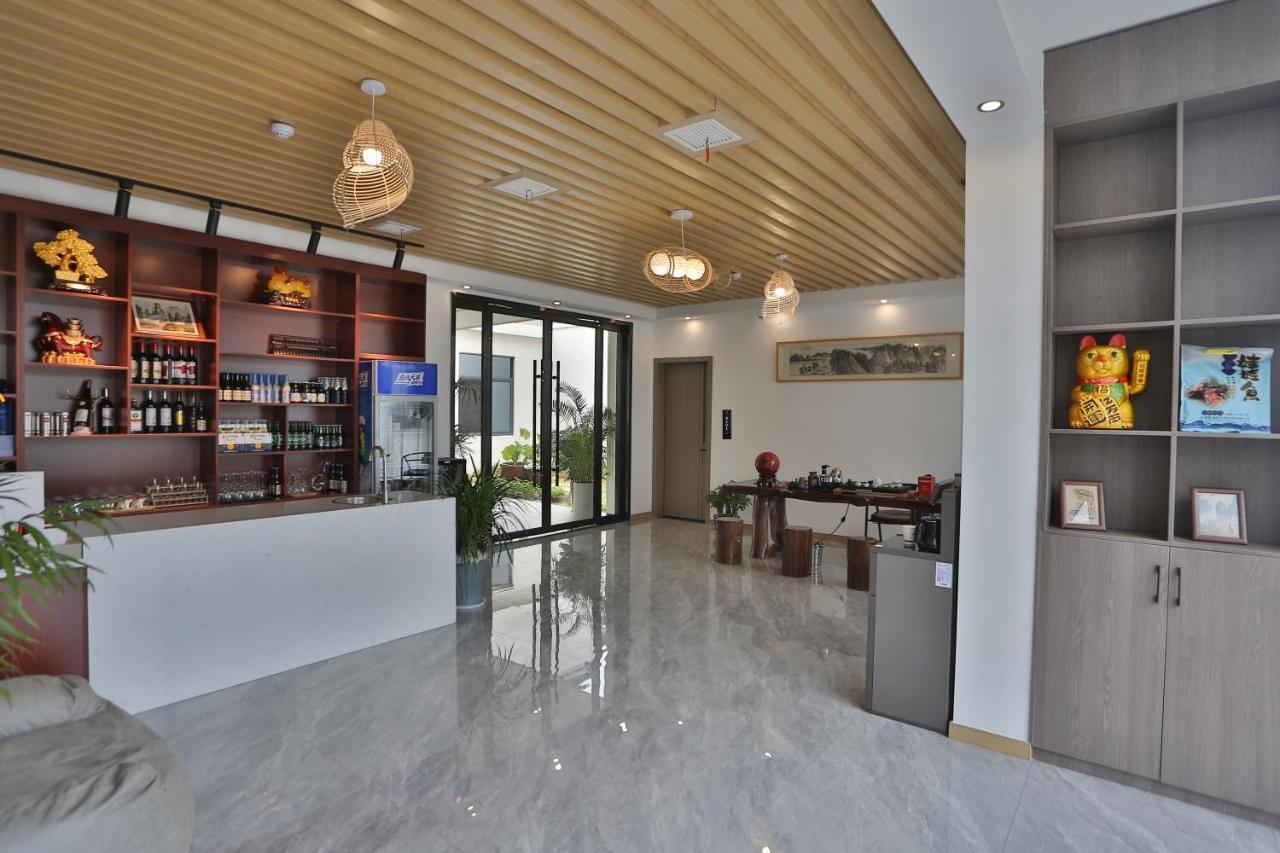 ז'אנגג'יאג'י Heaven'S Gate Home Stay --Free Pick Up Service--Panoramic View Of Tianmen Mountain מראה חיצוני תמונה