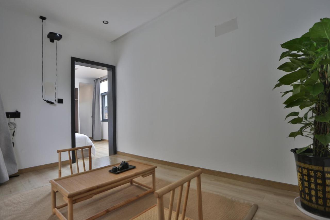 ז'אנגג'יאג'י Heaven'S Gate Home Stay --Free Pick Up Service--Panoramic View Of Tianmen Mountain מראה חיצוני תמונה