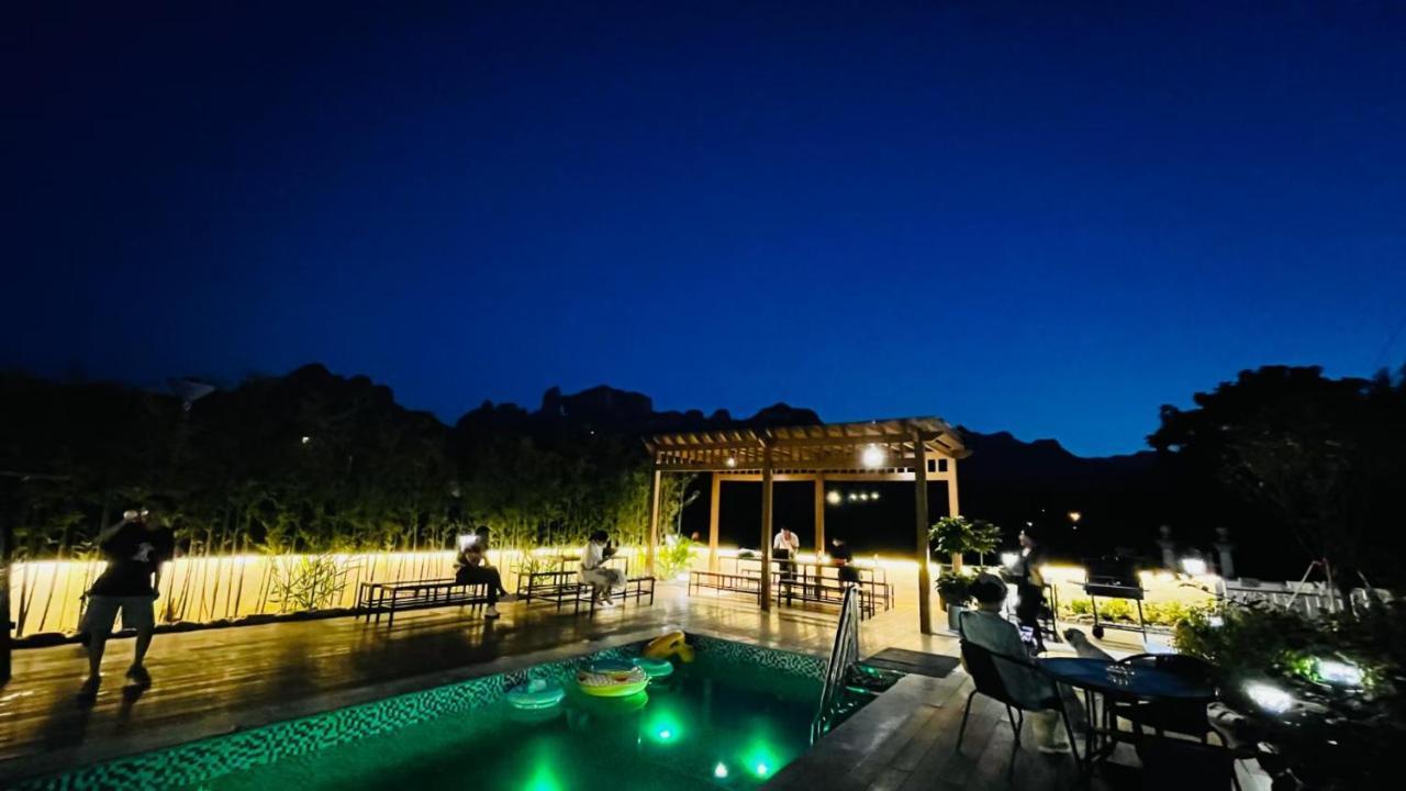 ז'אנגג'יאג'י Heaven'S Gate Home Stay --Free Pick Up Service--Panoramic View Of Tianmen Mountain מראה חיצוני תמונה